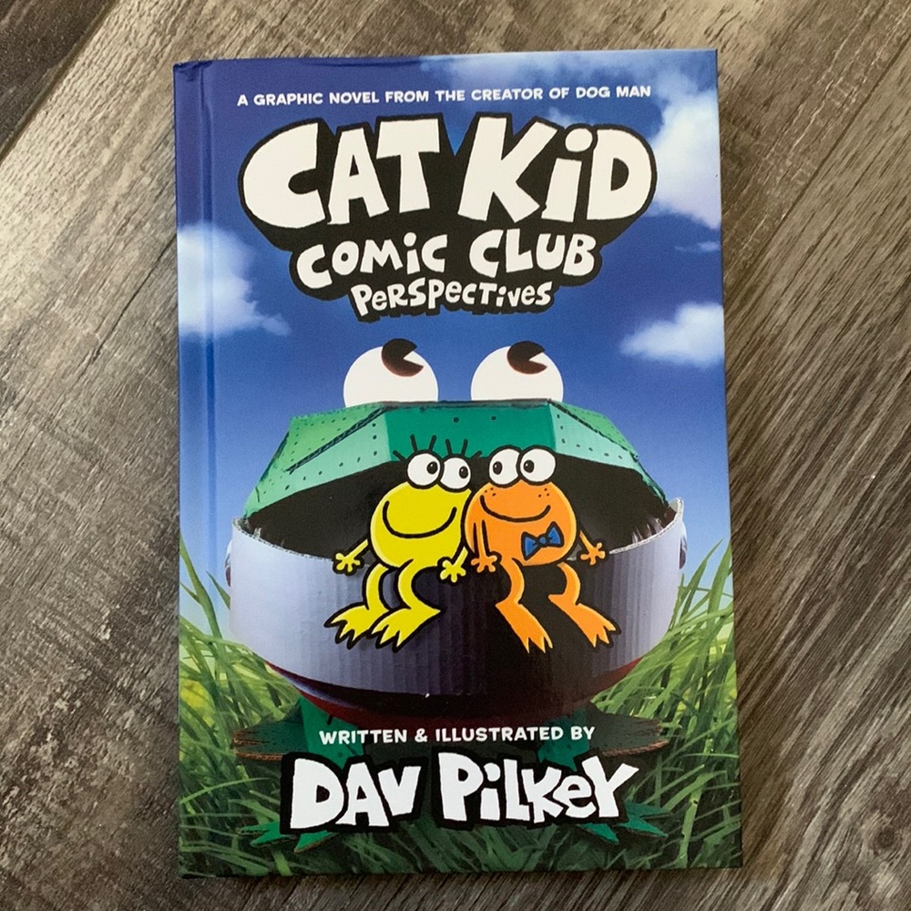 $5 Add-on to any Bundle!! Or 3/$25 
Catkid Comic Club book-new